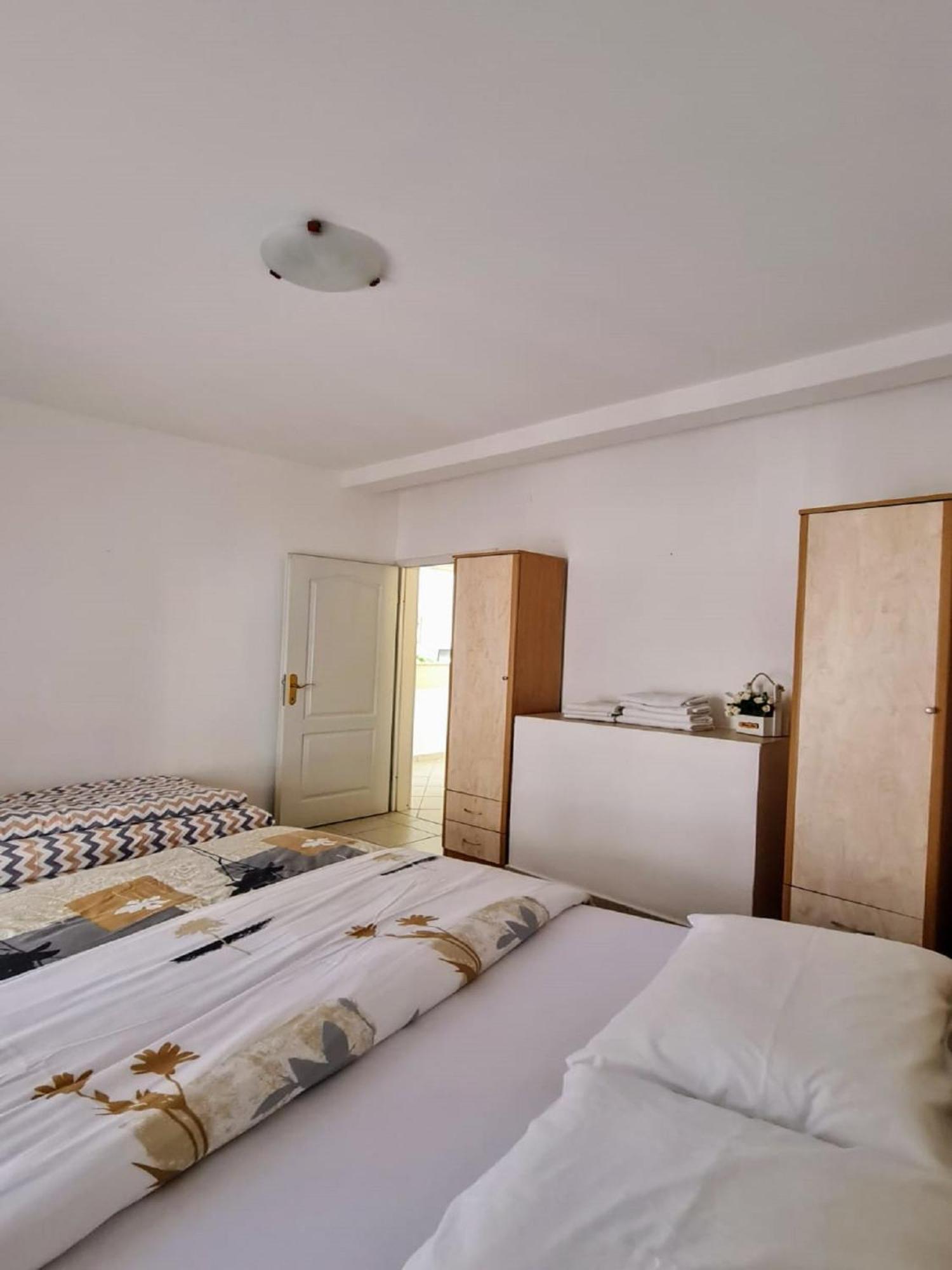 Apartments Sun House Херцег-Нови Номер фото
