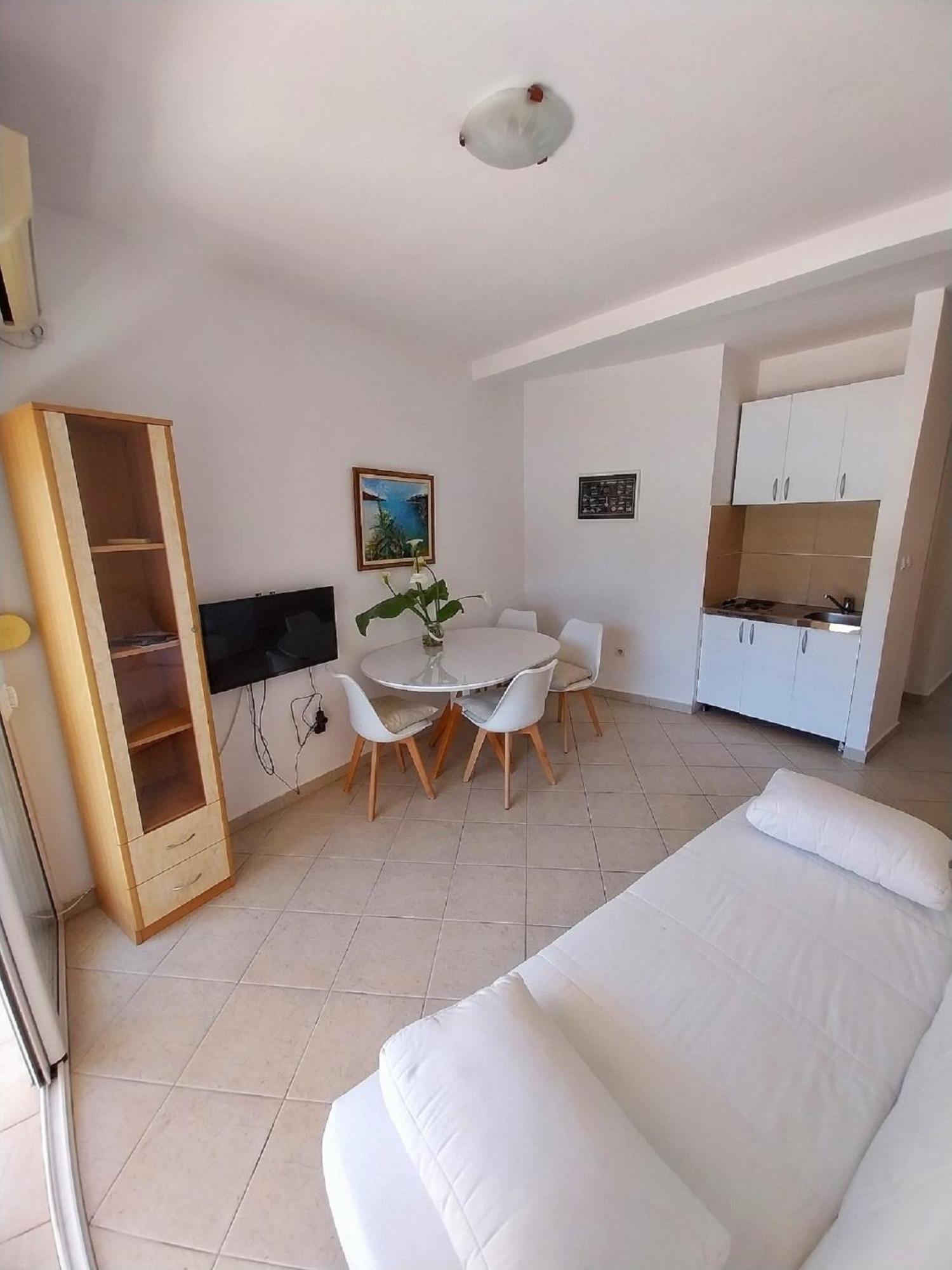 Apartments Sun House Херцег-Нови Номер фото